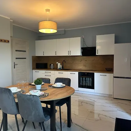 Szafranowe Wzgorze Iii - Oficyna, Zew Jacuzzi, Parking Appartamento